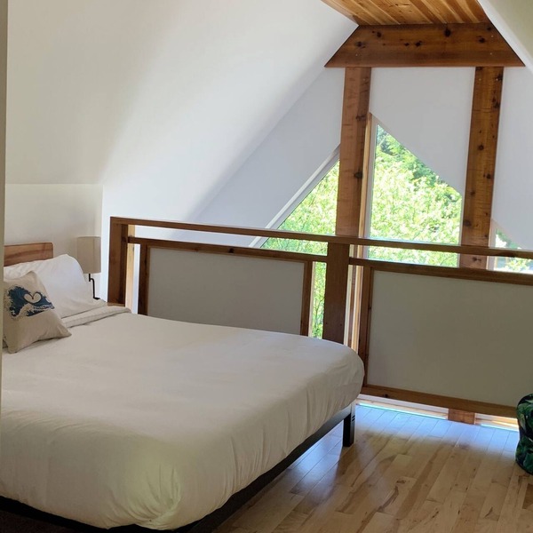 Luna ~ Halfmoon Bay Beach House