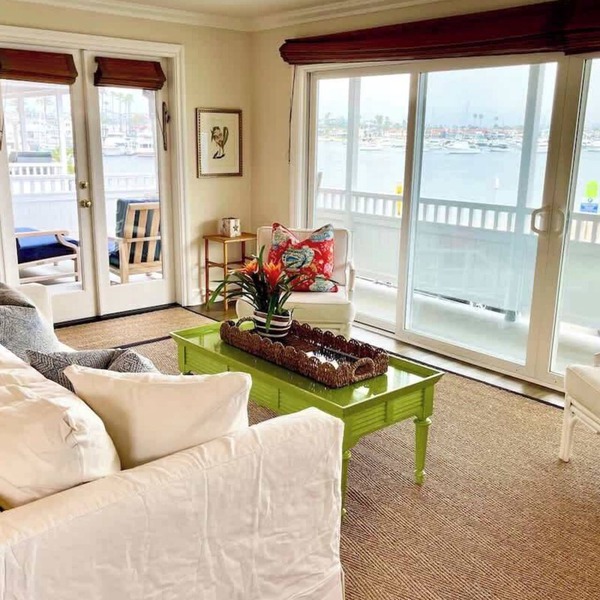 LUX Beachfront Casa de Balboa 225 - Best Location