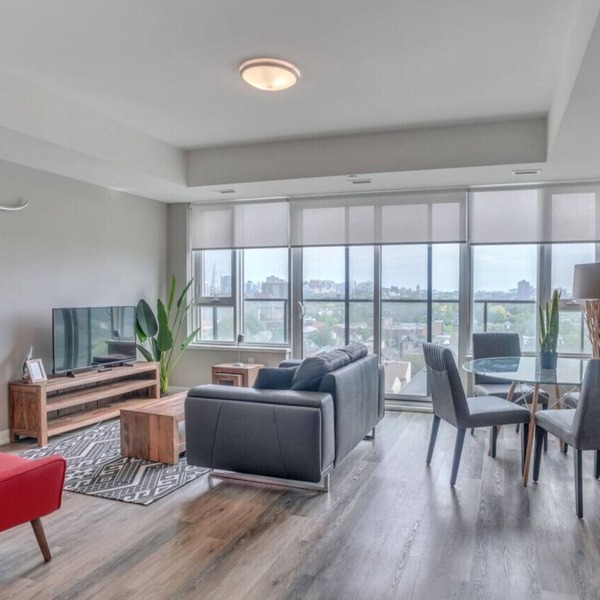 Luxe 1BR with Private Terrace near Ottawa Hospital