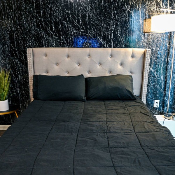 Luxe Condo In Legacy Plano | Q Bed | Free Parking