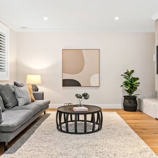 Luxe Parkside Hampton Home