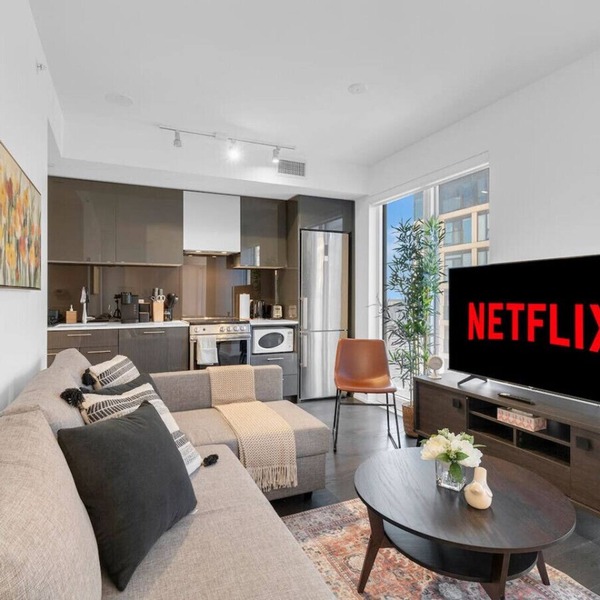 Luxe Suites - Eaton Centre/Dundas Square