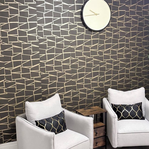 LuxeStead Modern Downtown Stay