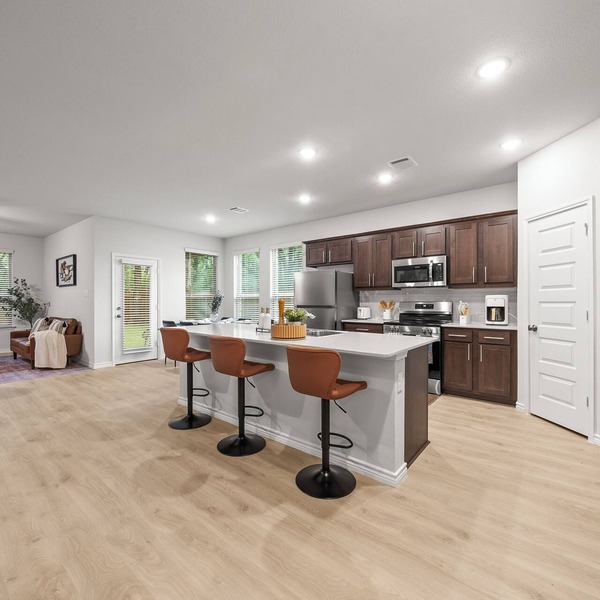 Luxurious 4 Bed Duplex Getaway