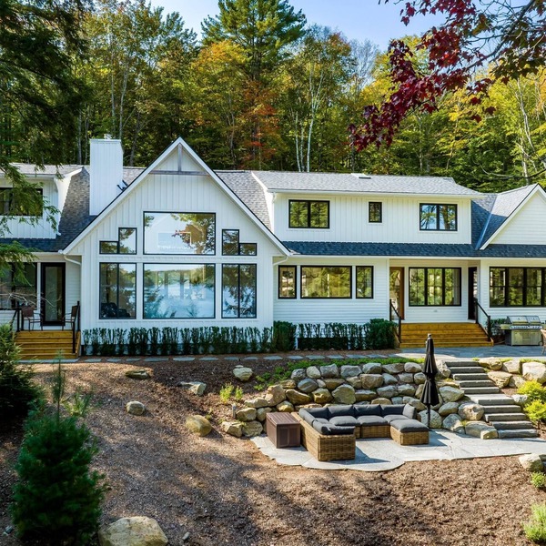 Luxurious 7 bed 7 bath cottage on Lake Rosseau! Sauna! Gym!