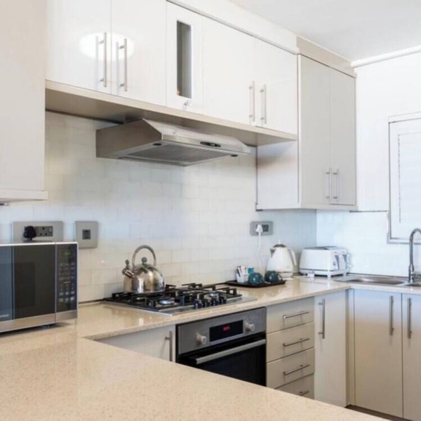 Luxurious Accessible Apartment in Vibrant Kaapstad
