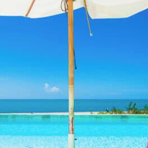 Luxurious Beach Front Villa with Pool - Out of the Blue Villa