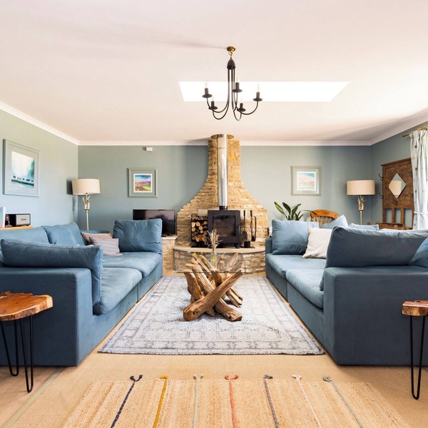Luxurious Complex: 2 barns together edge of Frome