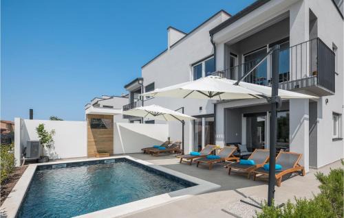 Luxurious Home In Nova Vas
