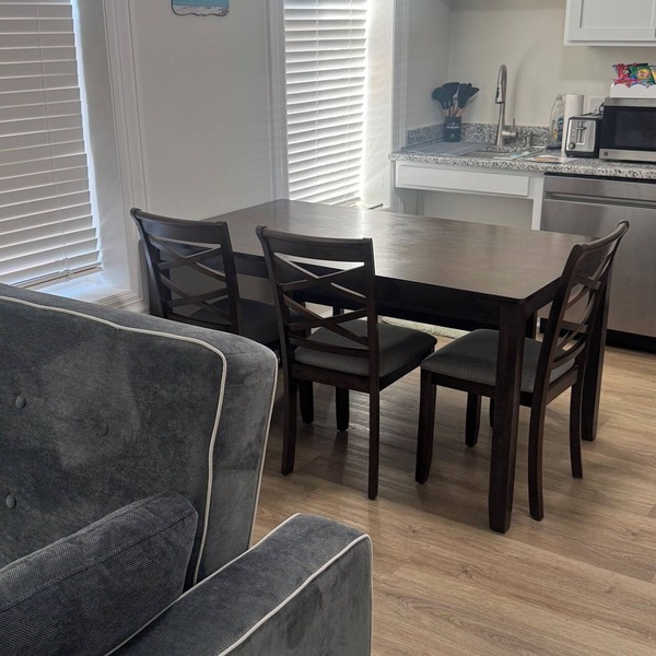 Luxurious large condo, no steps,amenities galore. Brand new, Secure, Parking,W/D