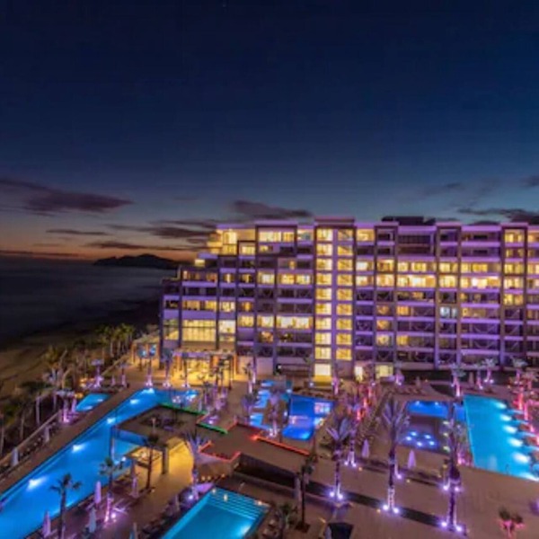 Luxurious Modern 3 Bedroom Oceanfront in Los Cabos @ Garza Blanca Resort & Spa