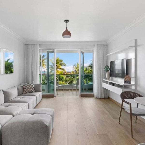 Luxurious Oceanfront 2 bedroom 3 baths in Condado