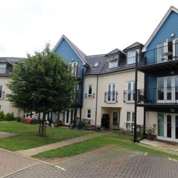 Luxurious One Bed Renovated Flat in Milton Keynes