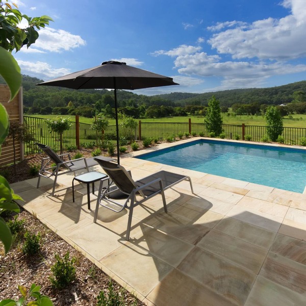 Luxury 2 bedroom house and private pool