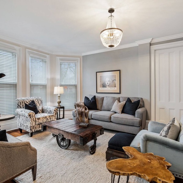 Luxury 2Bed 2Bath Apartment in Heart of Historic Pittsford Village