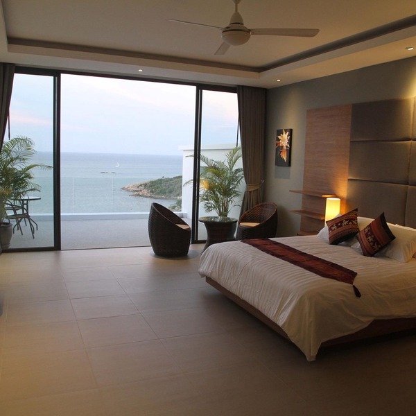 Luxury 5 Bedroom Villa w Infinity Pool