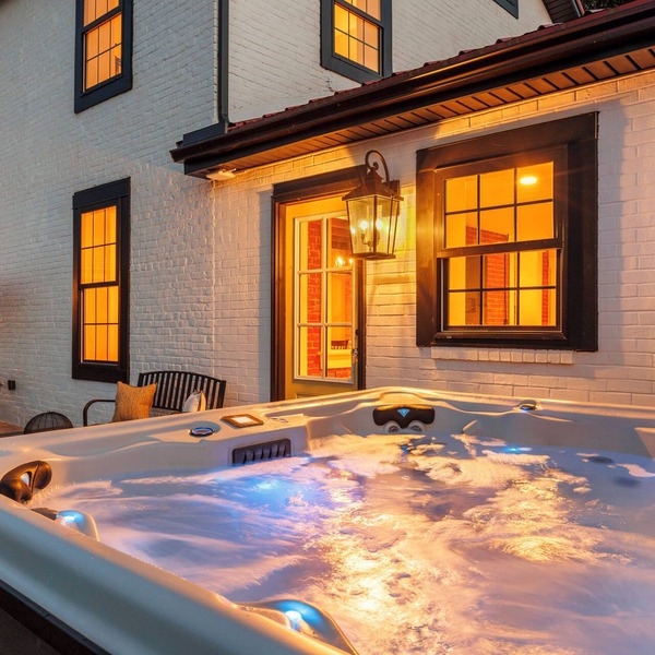Luxury Angus Ranch Estate Pool & HotTub Private 50-Acre Retreat Near Hershey