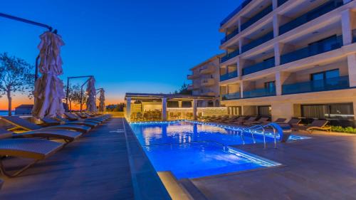 Luxury Aparthotel Makarska