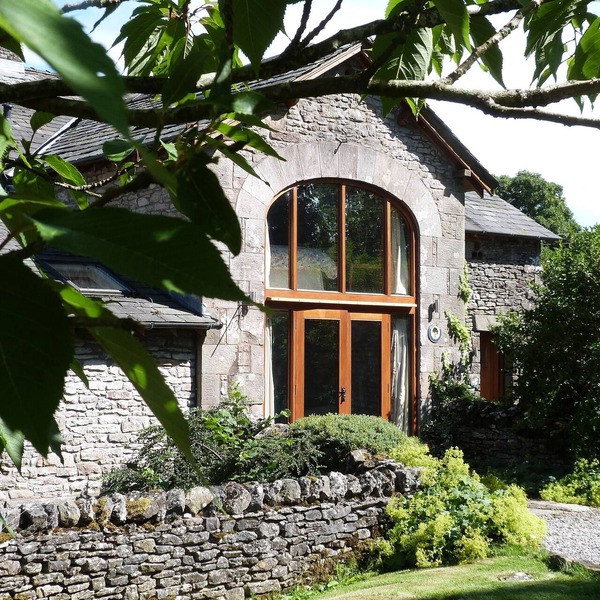 Luxury Barn Conversion - Orchard View