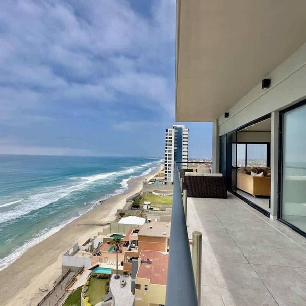 Luxury Beachfront Condo 3BR 3BA with stunning views