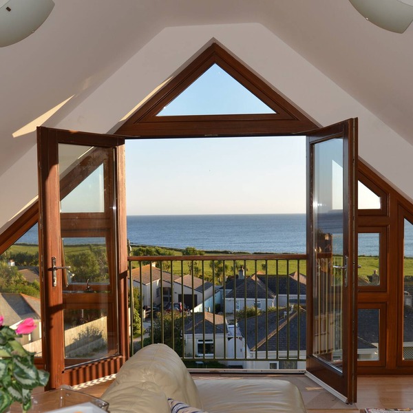 Luxury Beachside Penthouse with Stunning Sea Views
