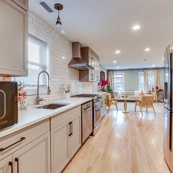 Luxury Condo, Steps to Downtown Montclair & Train!