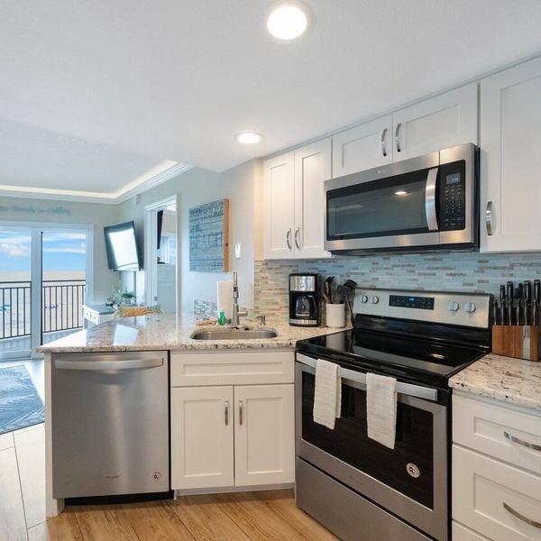 Luxury Gulf Front Condo on St. Pete Beach Spectacular Sunsets & Views