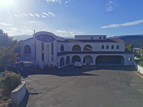 Luxury Harbour view