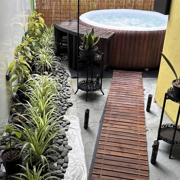 Luxury Mountain Hideaway with Private Hot Tub in Morovis.