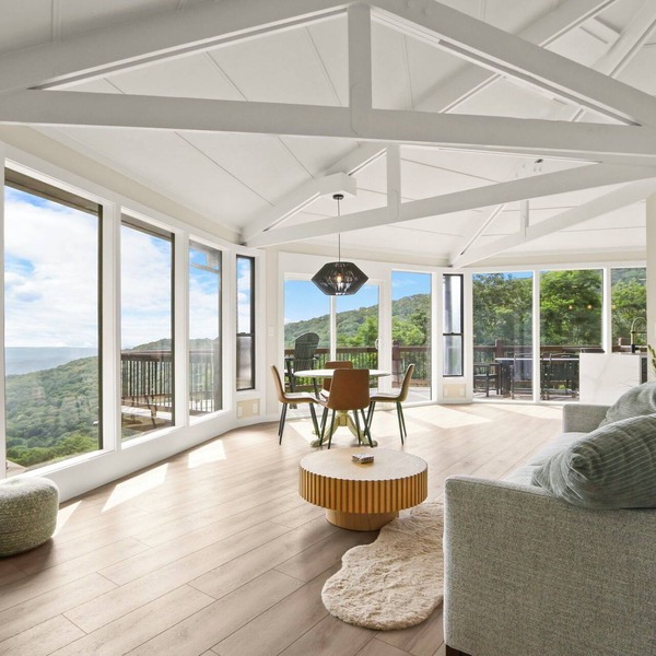 Luxury Mountain Home in Banner Elk with unobstructed views & Infrared Sauna!