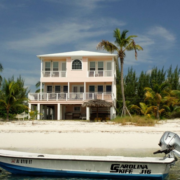 Luxury Oceanfront with HOT TUB - BOAT, kayaks, paddleboards included -PARADISE!
