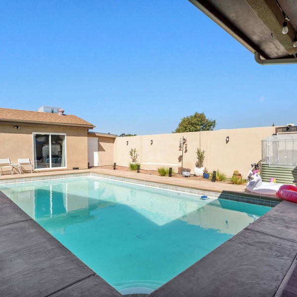 Luxury Poolside Retreat in ABQ Near Trails, Breweries, Sandia Mountain