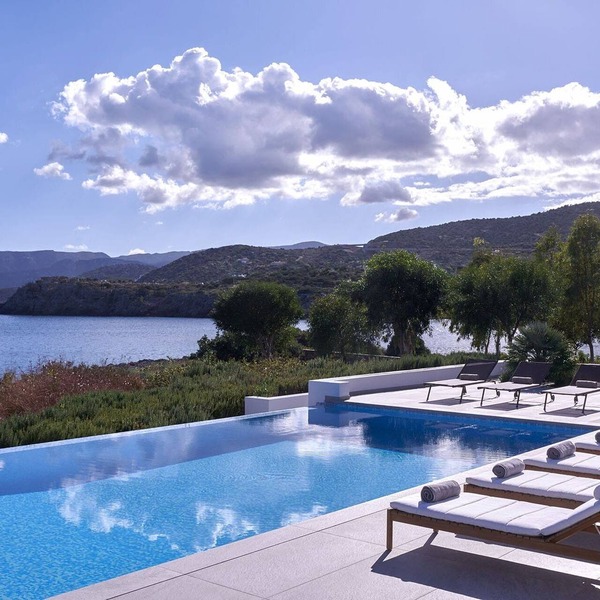 Luxury Seafront Crete Villa | Villa Gigi | 6 Bedrooms | Private Heated Pool
