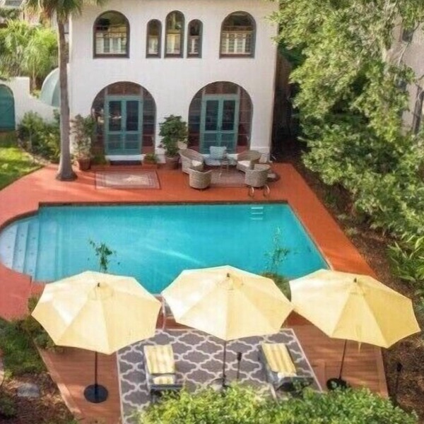 Luxury Spanish Villa and pool, in the heart of Historic St. Augustine Florida