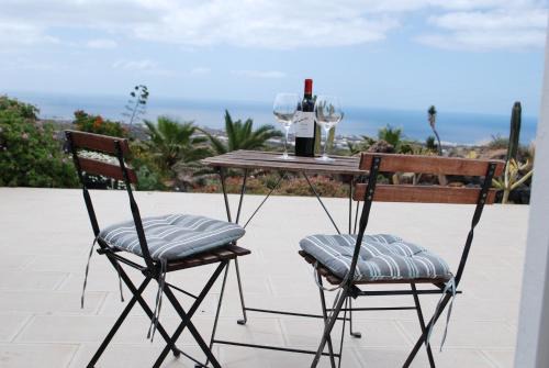 Luxury studio, sea view, pool