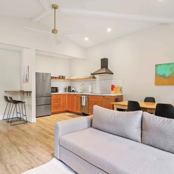Luxury Suite | Walk to Commons | Free Parking | NY