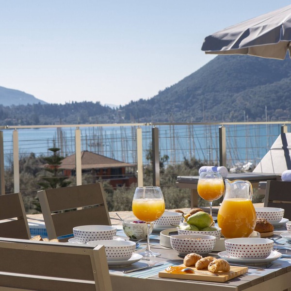Luxury Villa Crystal with a beautiful view of Vlicho Bay!