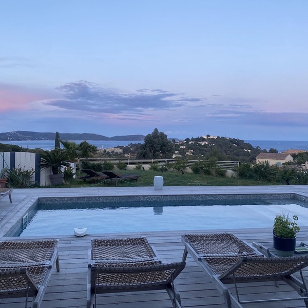 Luxury villa with magnificent sea view and heated swimming pool