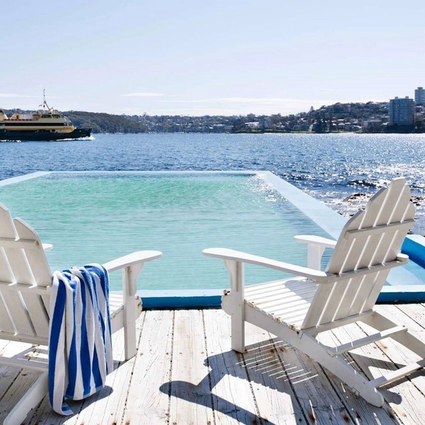 Luxury waterfront house on Harbour with pool!