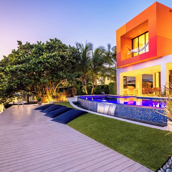 Luxury Waterfront Retreat - Infinity Pool, Private + Peaceful