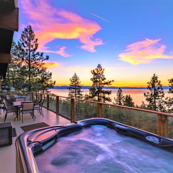 Lx10 lakeview jewel of sierra theater , hot tub