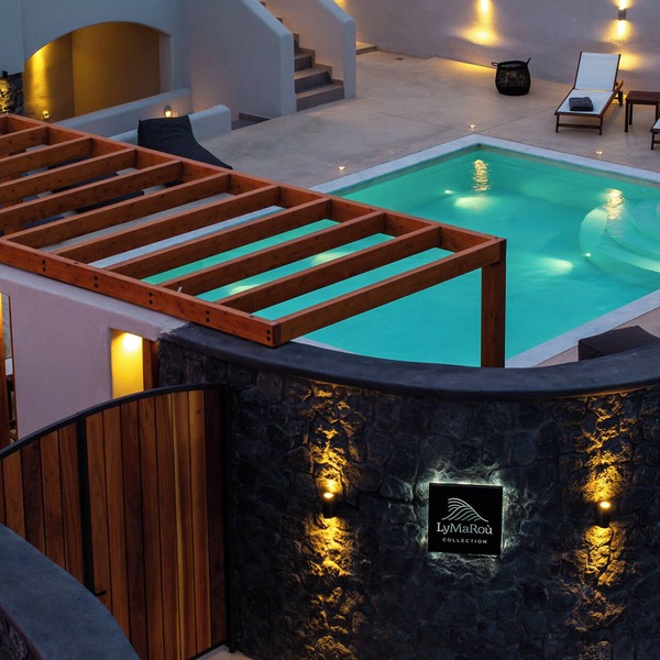 LyMaRou Collection - 7 Private Suites, 7 Private Hot Tubs, Pool
