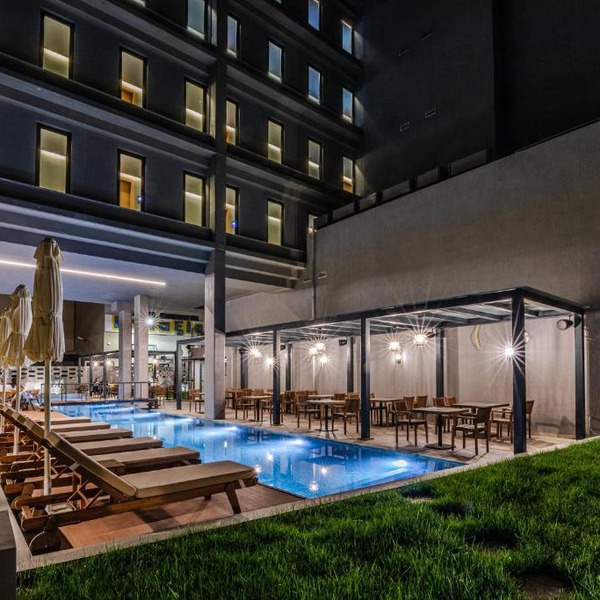 Magnes Hotel