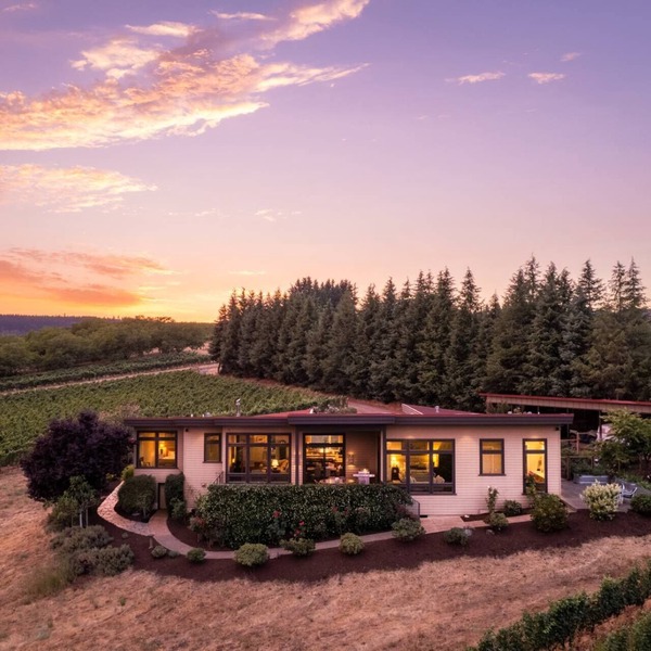 Magnificent Panoramic Valley and Vineyard Views, Single Level Two Guest Suite Layout, Amazing Deck