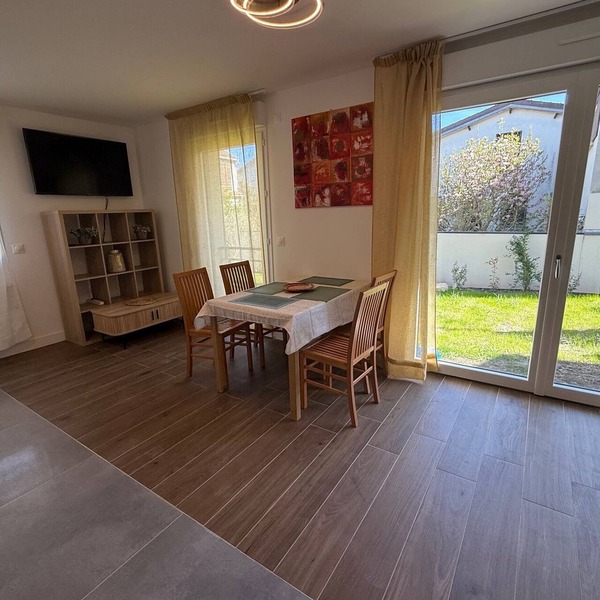Magnificent three-room apartment with large garden in Paris Malakoff