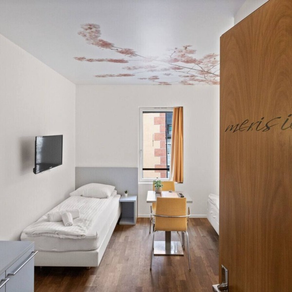Magnificent triple room in the heart of Sierre