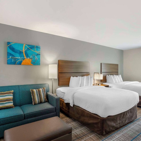 MainStay Suites North - Central York
