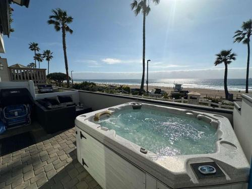 Manhattan Beach Beachfront On The Strand
