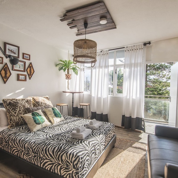 Manly Waves Studios & Apartments