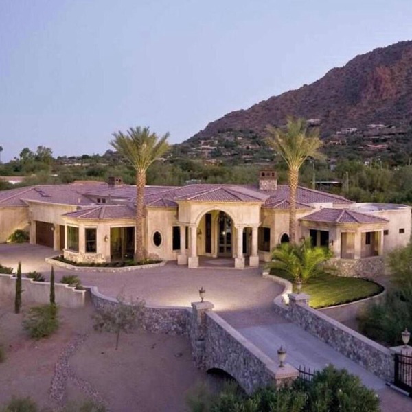 MANSION TOSCANIA: ultra-luxury 10Bd 10.5Bath minutes from Camelback Mountain